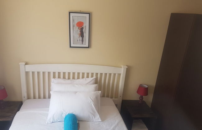 Harris Apartments - Photo 11