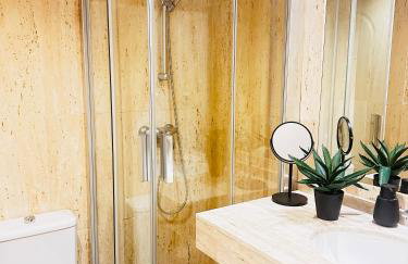 Penthouse with Sea and Golf Views 50m2 Terrace 2 Bedrooms 2 Bathrooms Elviria - Foto 21