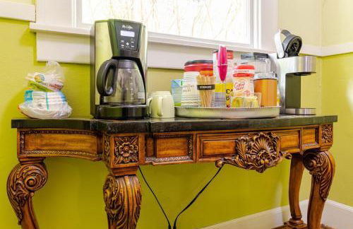 City Cottage on Main Street In North GA - Foto 17