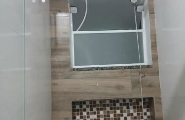 Ótima Localização, com suíte, Garagem coberta - Foto 17