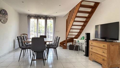 Jolie Colombe, maison 3 ch 2 sdb beau jardin terrasse aménagée à 15 mn à pied de la mer du centre Port en Bessin proche golf et d'Omaha Beach et Bayeux - Photo 5