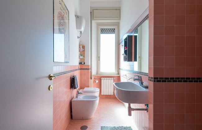 Bright Panorama Apartment - Photo 15