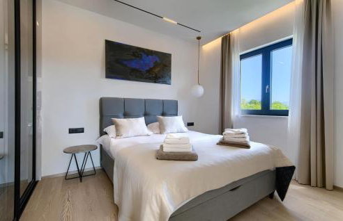 3 Bedroom Cozy Home In Nedescina - Foto 44