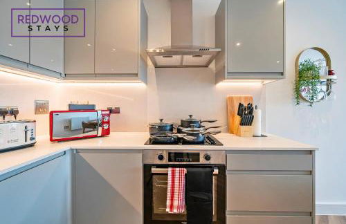 Brand New Premium Serviced Apartments, Free Parking, High-Speed WiFi By Redwood Stays - Foto 78