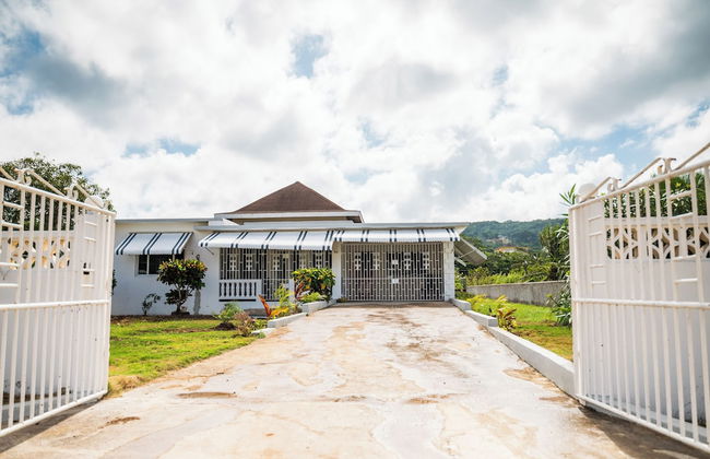 RVR Rentals - Photo 13