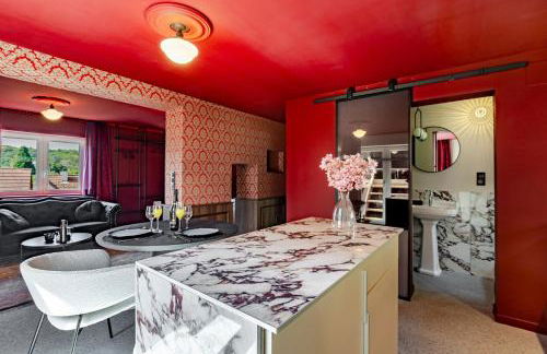 Love room avec Spa privatif "la Courtisane" - Sofa Tantra, terasse, salon d'hiver sous dôme transparent chauffé - love-room-alsace-67 - Foto 22