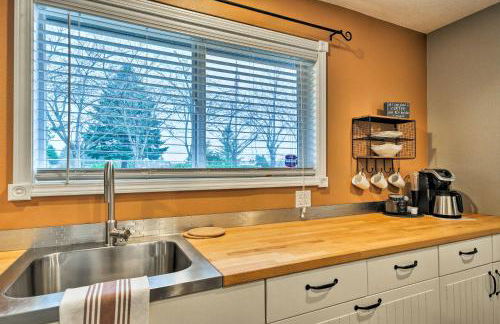 Cute and Cozy PDX Area Townhouse 31 Mi to Mt Hood! - Foto 8