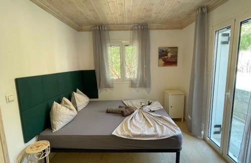 Top Holiday Home Private Pool by the sea With Private Garden for Private use - Photo 38