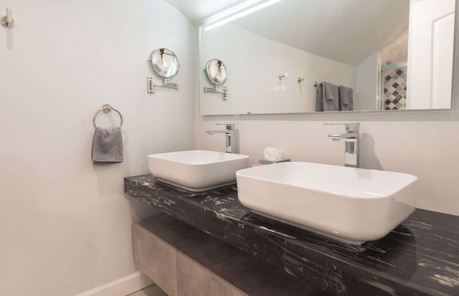 4 BDR Lake Geneva Estate Across From Beach! - Foto 25