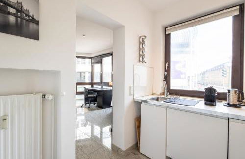 Rob's Suite - Zentrale Design-Suite am Opernplatz, 2 Zimmer, 2 Bäder und Top-Ausstattung - Foto 49