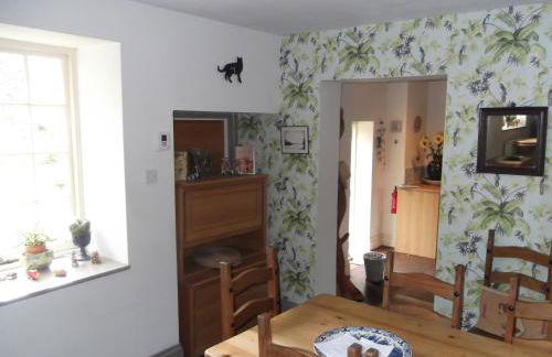 Manor House Annex - Sleeps up to 6 People - Photo 23