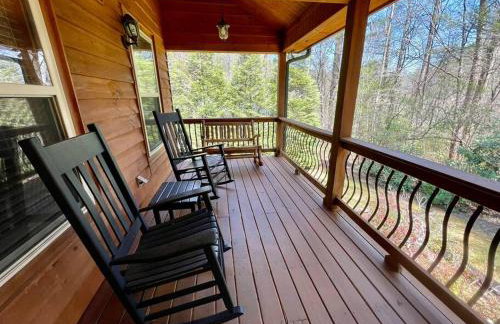 Cabin 2 bed close to Helen hot tub #15 - Foto 11