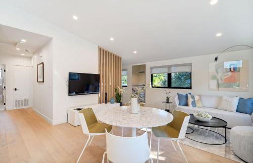 Dazzling Modern Home Close to Downtown Palo Alto and Stanford - Photo 8