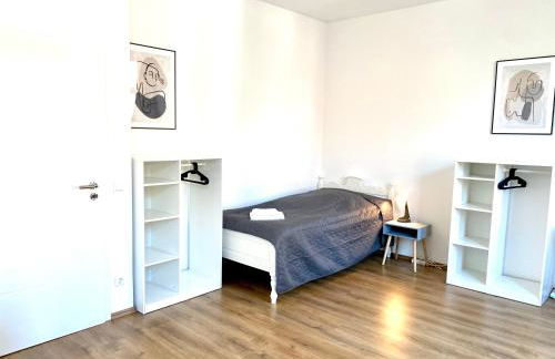 2 Rooms, free Parking, 25 min to Düsseldorf, 150 Mbps WLAN - Photo 6