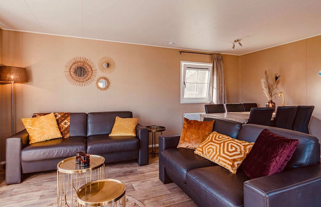 Holiday Home With Terrace in Giethoorn - Photo 6