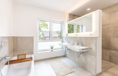 Das Strandhaus, bis zu 8 Personen, mit Garten, 250 Meter fussläufig zum See - Foto 28