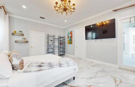 Luxury House with Movie Theater - Foto 2