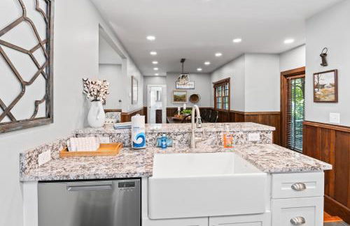 3BR Cozy Cabin Perfect for Family Getaway - Foto 29