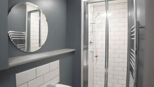 Mary Morris House Cozy Budget Stay with Shared Washroom - Foto 4