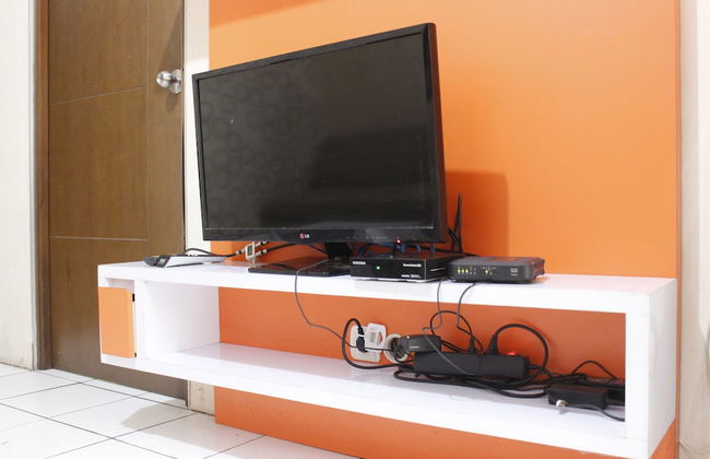 Prime 2BR at Gateway Apartment Ahmad Yani Cicadas - Photo 10