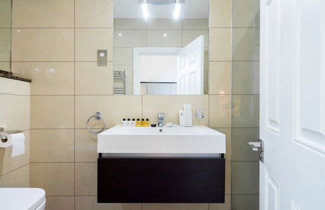 Lancaster Gate ,Hyde Park by London Hotel Collection - Photo 43