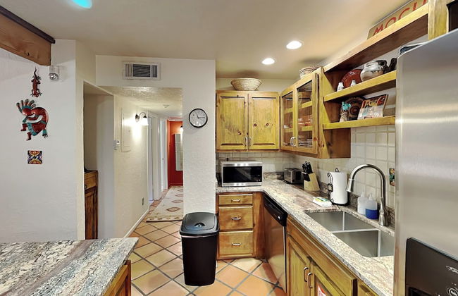 Artist Road - Photo 17