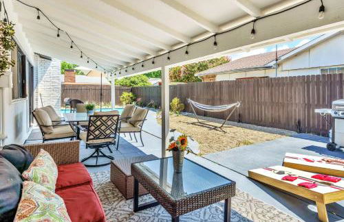 Jacuzzi & Pool House w/Game Room + Fire table - Foto 52