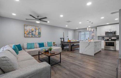 Breathtaking & Renovated Tampa Heated Pool House - Foto 6