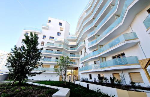 Stylish Stay Near Paris - 850m to Subway RER A - Netflix T1-4P - Foto 24