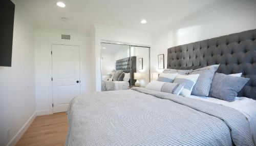 Awesome 5 bedroom 3 bath pool home with in-ground jacuzzi - Foto 5