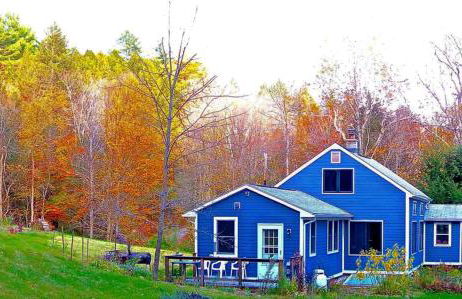 Charming Cabin Getaway with a Wood-Burning Stove in Chesterfield, Massachusetts - Foto 1