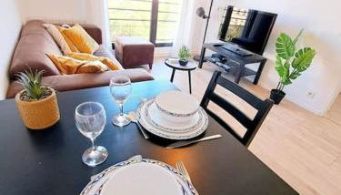 Le Valmy: appartement lumineux au pied du métro - Foto 4