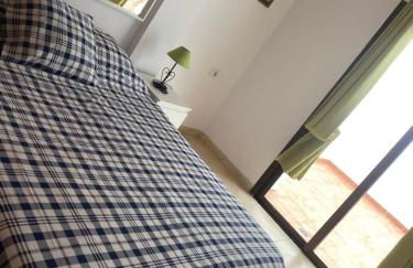 Amsterdam Lovely - Photo 3