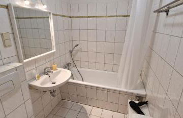 StadtZentrum Apartment - Frei Parkplatz - Xbox - Foto 8