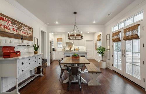 The SoFay Farmhouse- 1 MI From U of A - Foto 7