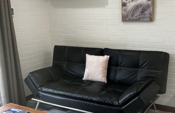 Emu Beach Chalets - Photo 23