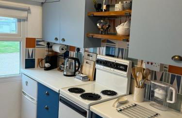 Rosy's Retreat-Cosy Beach Chalet Escape in Bacton Norfolk - Foto 4