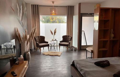 Zentrale Stadtwohnung, Bahnhofsnähe, OG-Krankenhaus, OG-Messe, EuropaPark - Foto 7