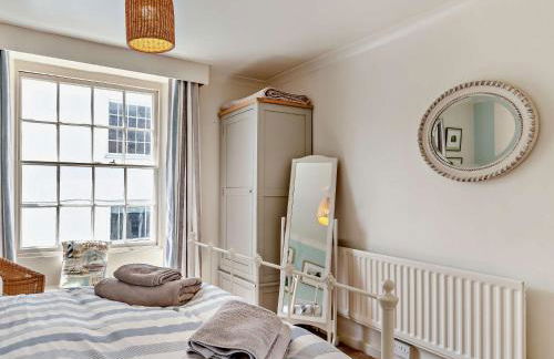 3 Bed in Lyme Regis 92029 - Photo 17