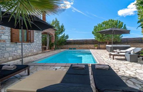 Nice Home In Cabrunici With Wifi - Foto 12