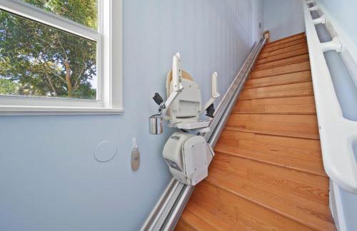 Jensen Beach pool home w/ Guest Suite - Photo 10