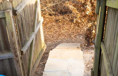 Lake Brittany Escape - Photo 47