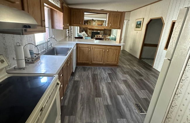 Secluded Lodge Farm Views 50 Acres Wifi - Foto 7