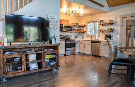 Private Home near Glacier Park, Columbia Falls, & Whitefish - Pet Friendly! - Foto 8