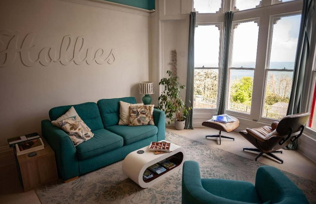 Sea View Ultimate Boutique Escape! - Photo 14