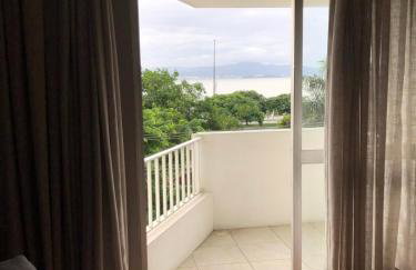 Amplo e Charmoso Apê com Vista para Beira-Mar Norte - Foto 6