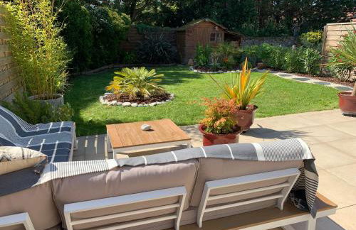 VILLA 600m de la plage calme Location possible à partir de 3 nuitées, pouvant accueillir 6-8 pers Activités nautiques randonnée vélo pêche golf casinos - Foto 7