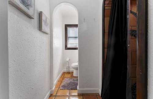 Grotto Pool House, 3 bed, 2 bath, IMG 3 miles, AMI - Foto 40