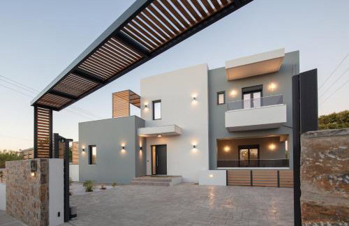 Sunnyside Villas, Just Steps to the Beach & Restaurants, By ThinkVilla - Photo 18