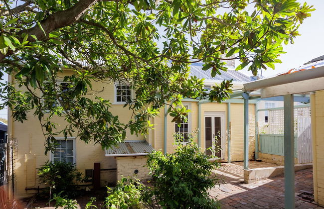 Wollaston House by the BnB Collection - Photo 58